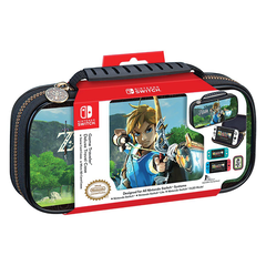 Deluxe Travel Case - The Legend of Zelda Breath of the Wild